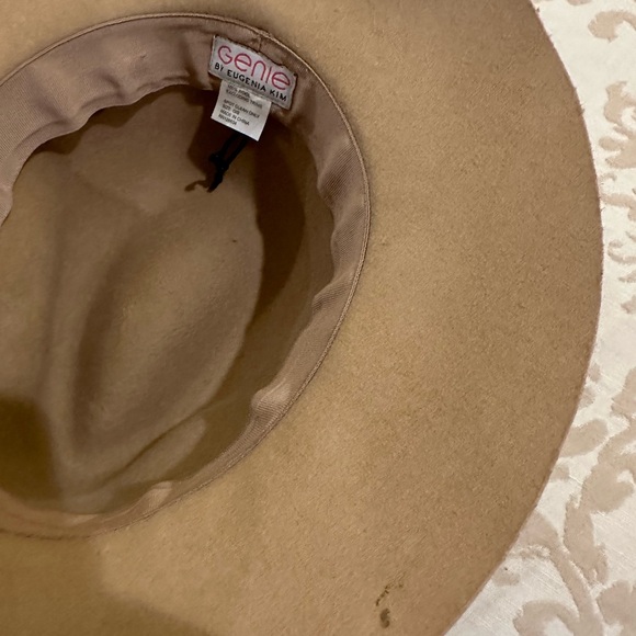 Genie- Eugenia Kim Hat - Picture 5 of 5